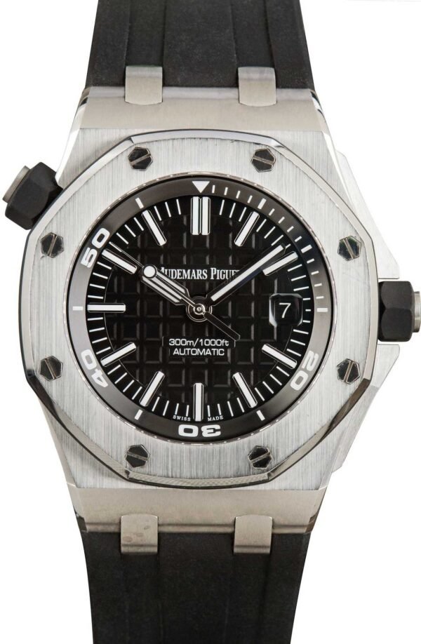 Audemars Piguet Royal Oak Offshore Diver Stainless Steel - Image 4